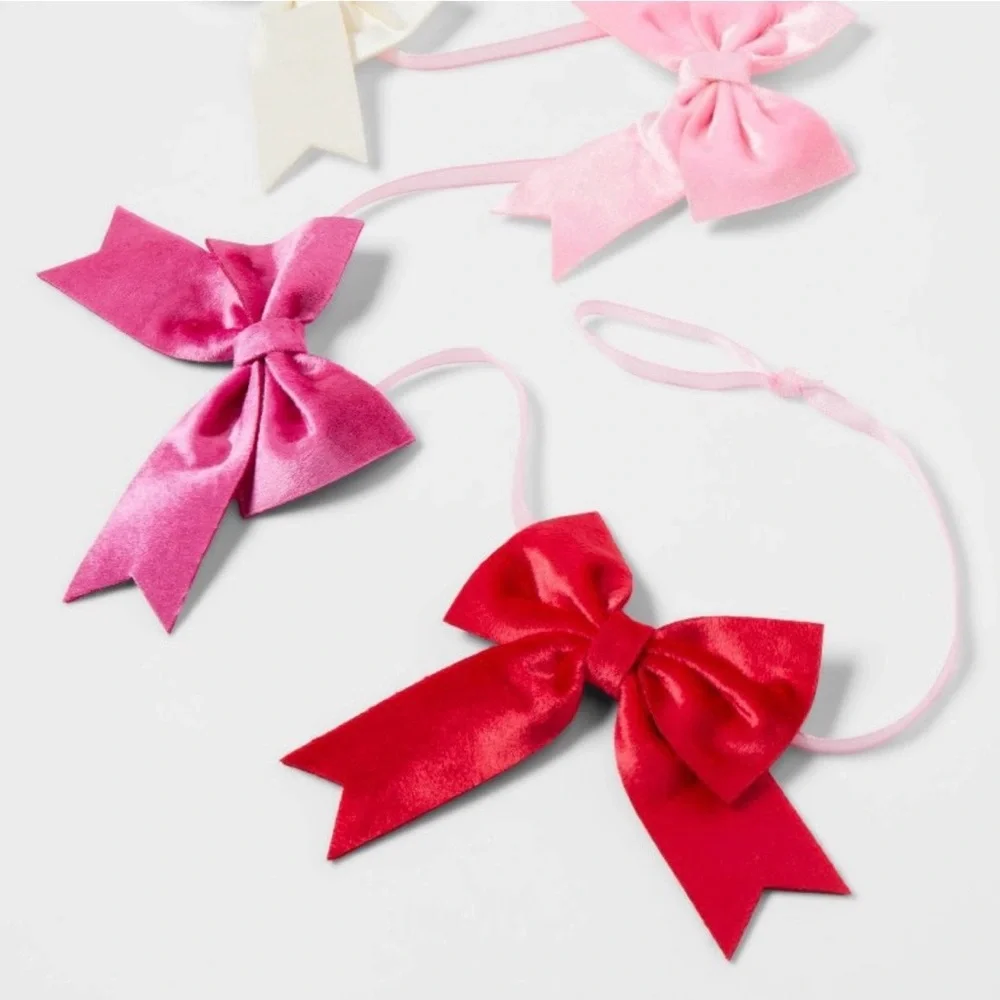 Spritz Pink & Red Bow Garland